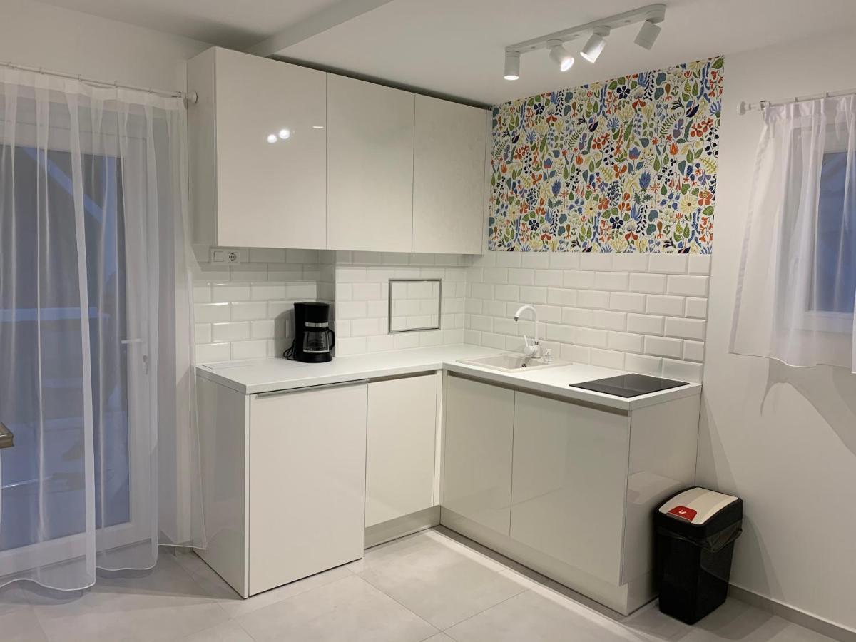 Zenit Apartman Bük Exteriör bild